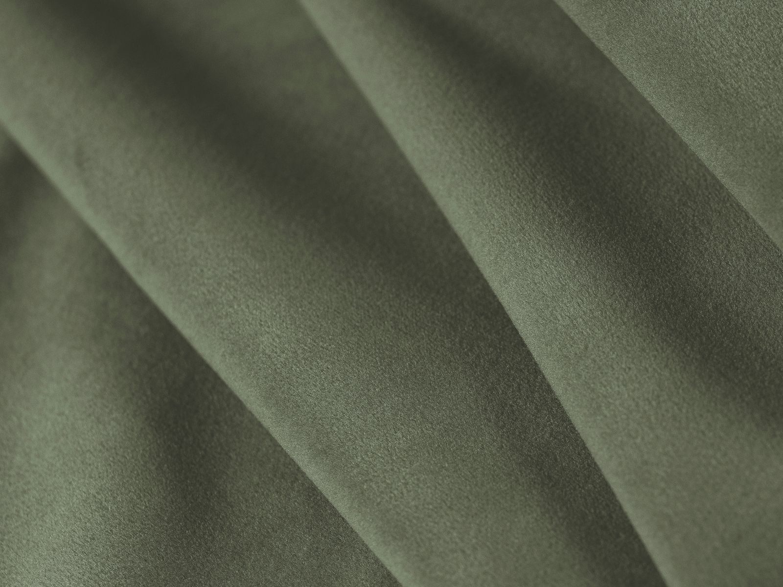 magic-velvet-2243